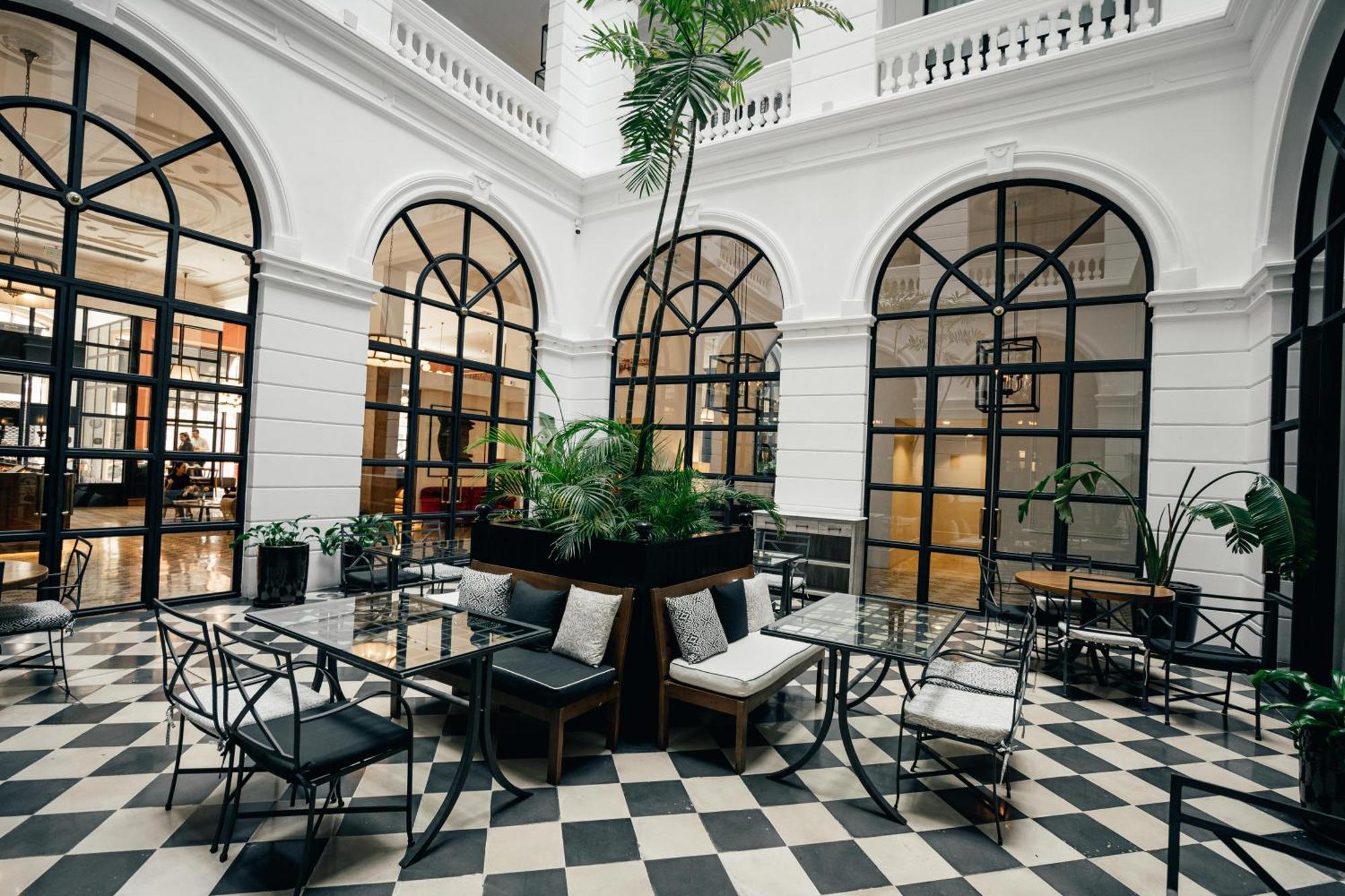 Palmaroga Hotel Asuncion, Tapestry Collection By Hilton Bagian luar foto