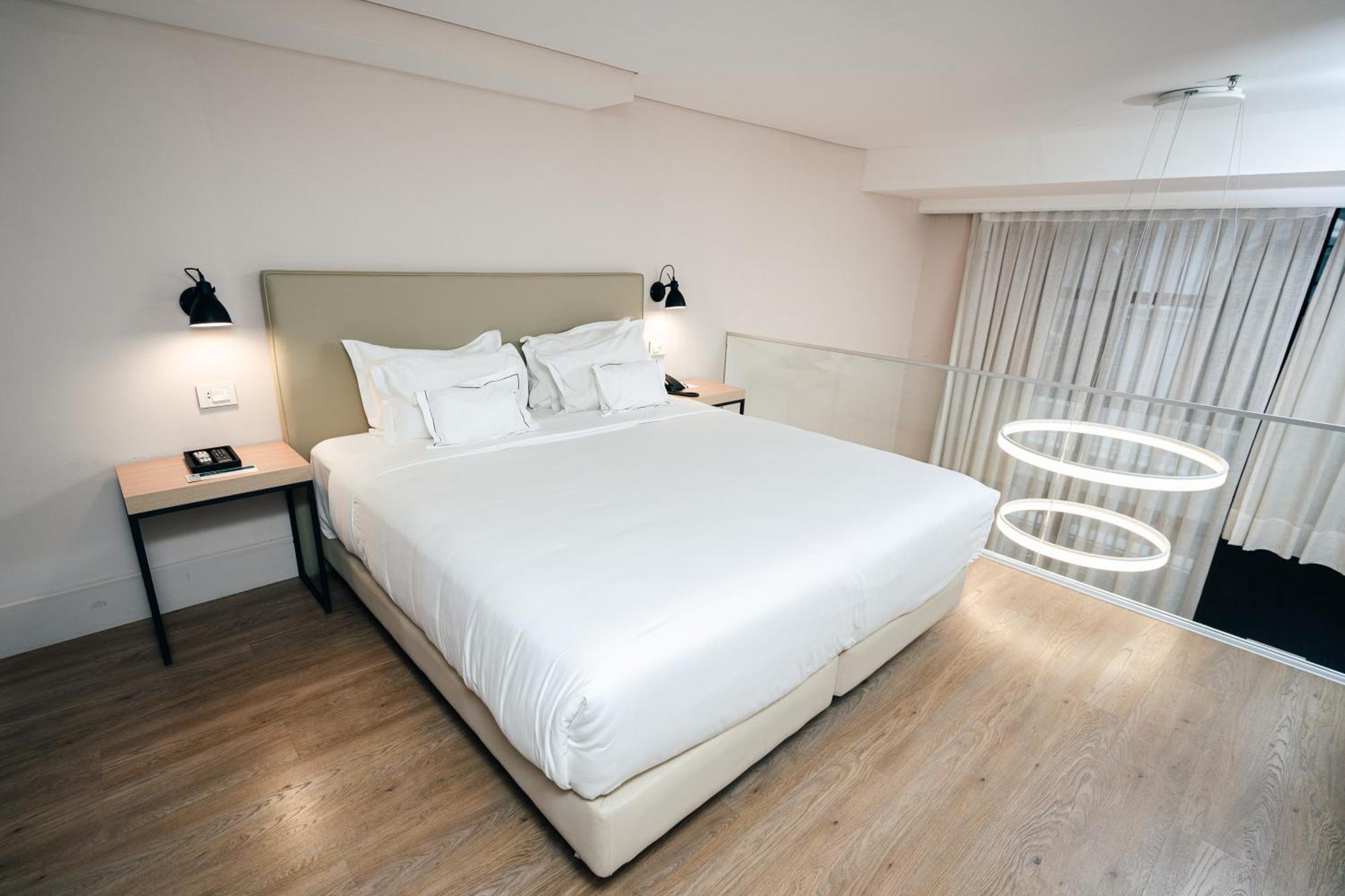 Palmaroga Hotel Asuncion, Tapestry Collection By Hilton Bagian luar foto