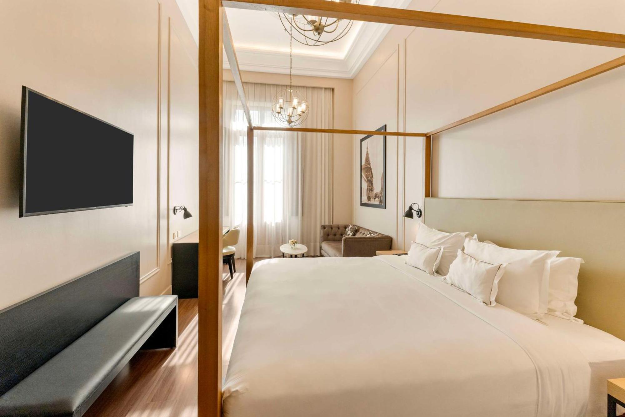 Palmaroga Hotel Asuncion, Tapestry Collection By Hilton Bagian luar foto
